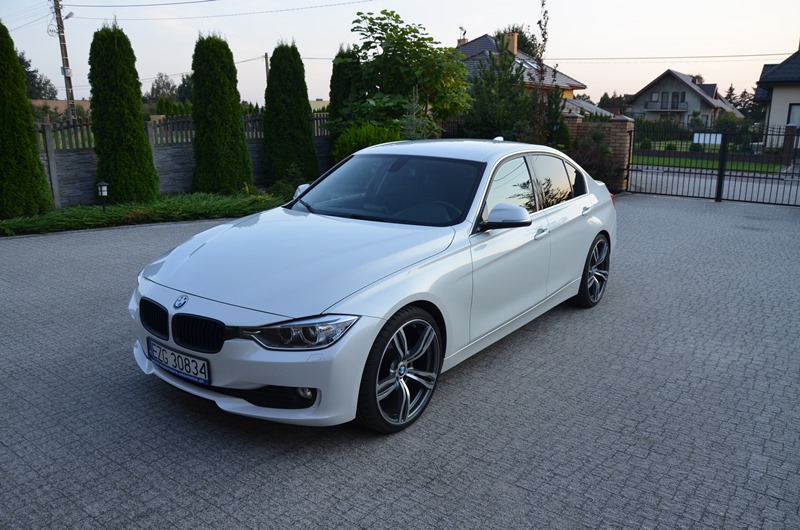 Piękne BMW 320d F30 BEZWYPADKOWE ! BIAŁA PERŁA!