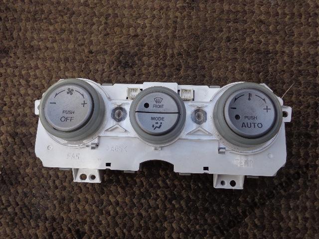 Mazda 6 02-07r panel sterowania nawiewem nawiewu