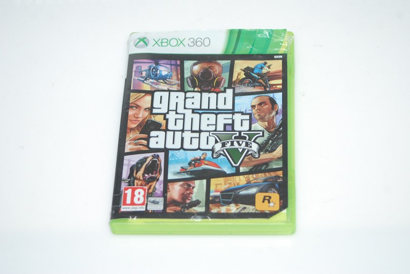 GRA XBOX306 GTA V