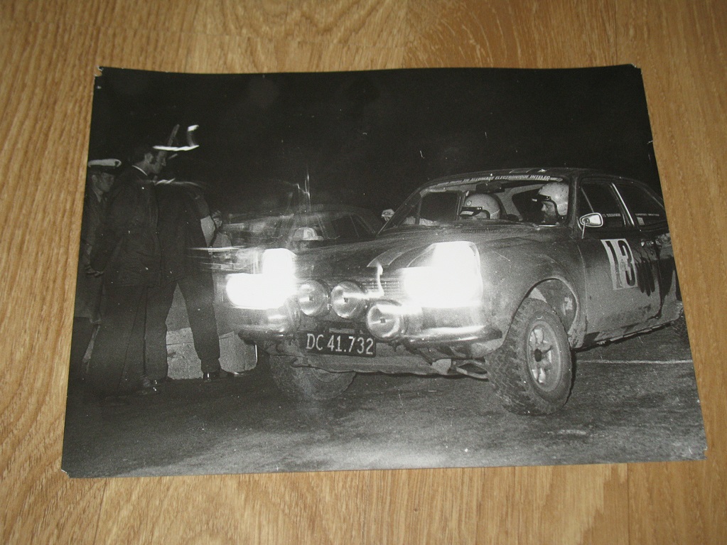 SAMOCHODOWY RAJD  POLSKI ? foto lata 70-te