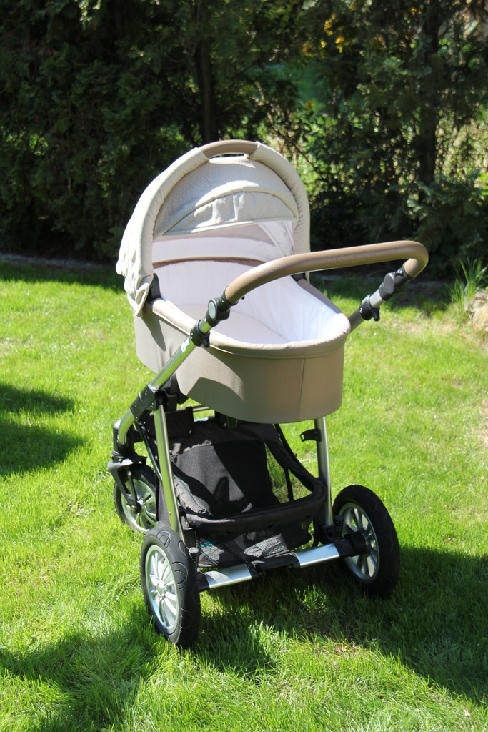 Sprzedam wózek Baby Design Dotty 2 w 1 beżowy
