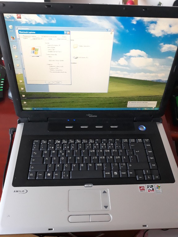 Fujitsu amilo A3667g