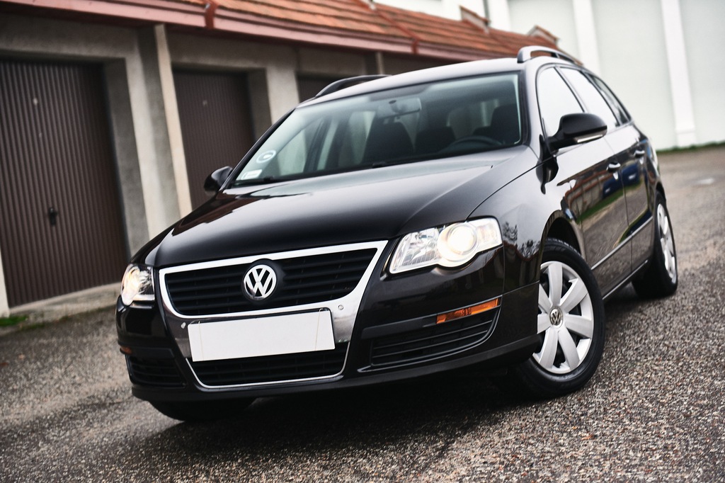 VOLKSWAGEN PASSAT B6 1.9 TDI 105KM KOMBI CZARNY