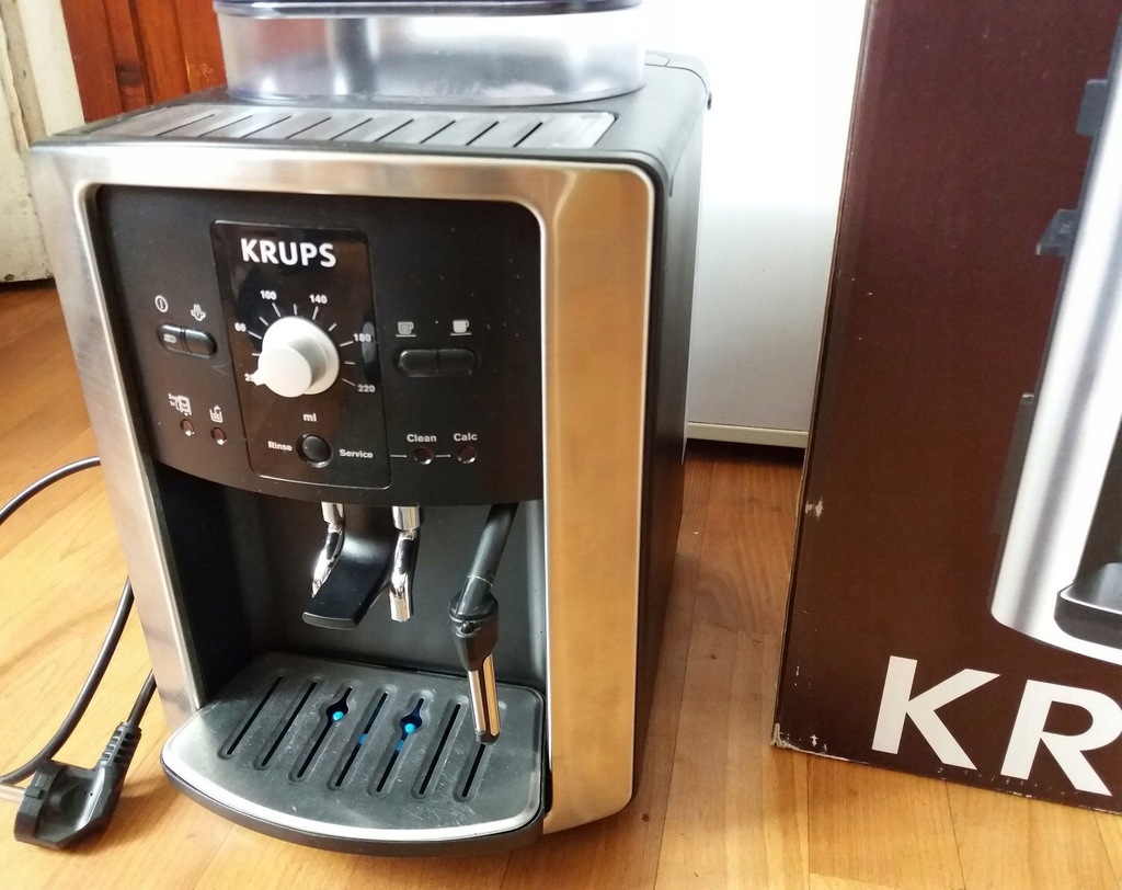 Ekspres do kawy KRUPS EA 8010 (Uszkodzony)
