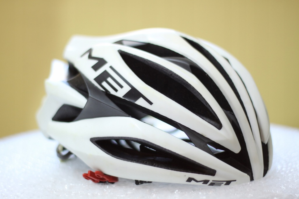 Met sine thesis kask 08 picture