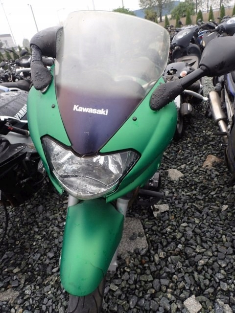 Kawasaki ZR-7 ZR7 Czasza owiewka przód