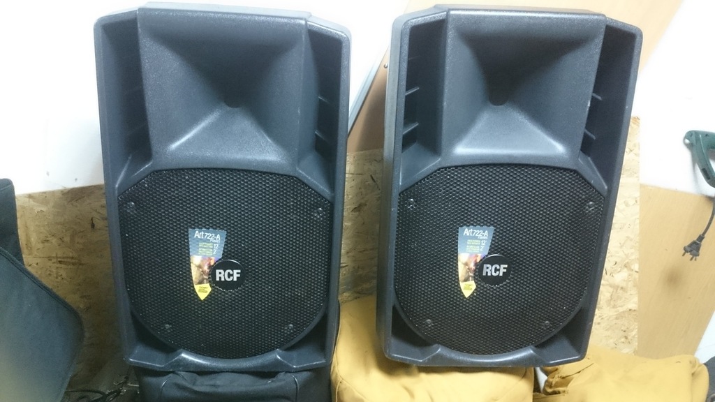 RCF art 722 a kolumna aktywna 750wat RMS