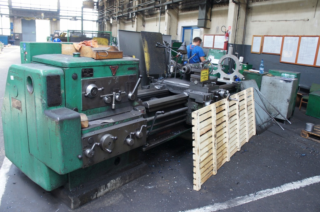 Tokarka Kłowa 1M63x2800