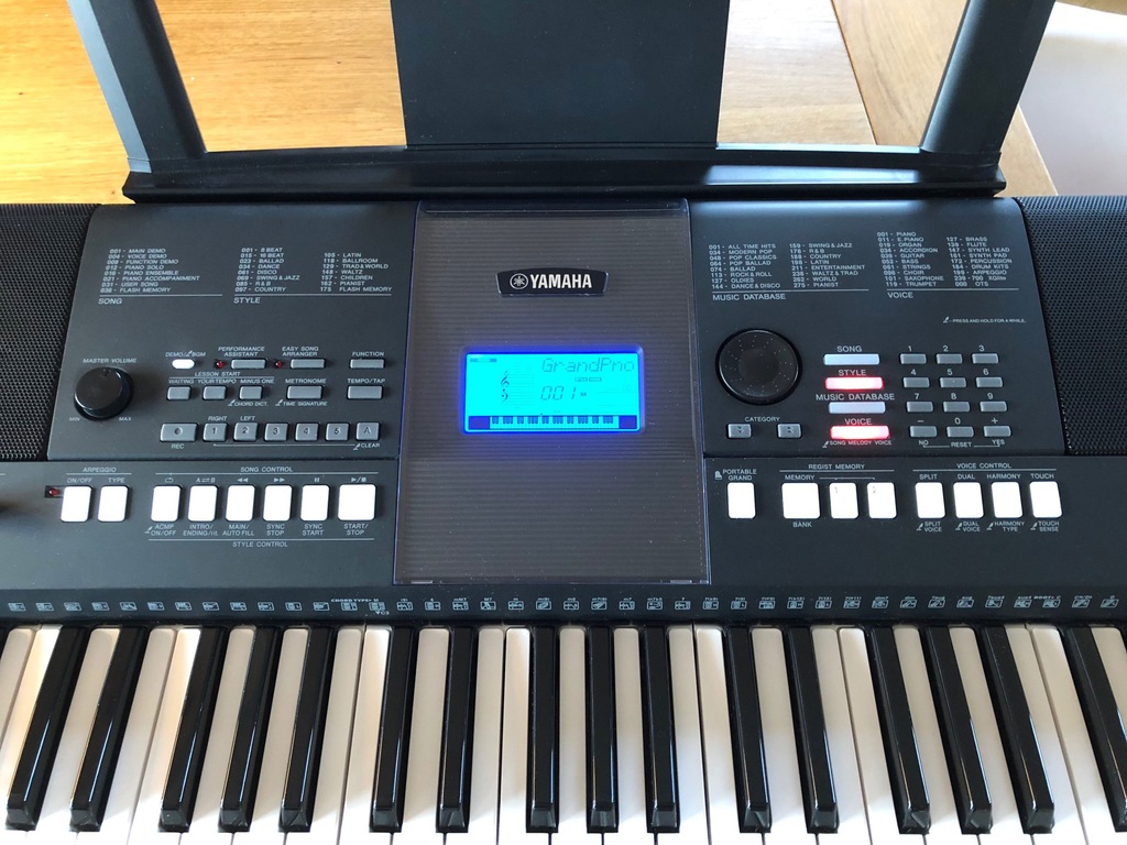 Yamaha PSR-E423 keyboard edukacyjny