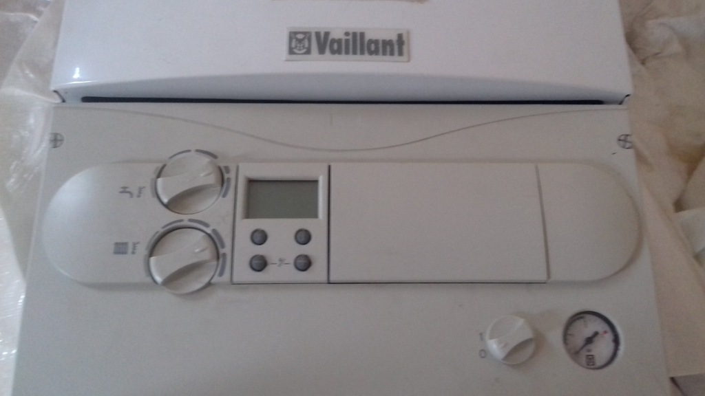 Piec gazowy Vaillant VCW Nl 254/3-7-l    24 KW