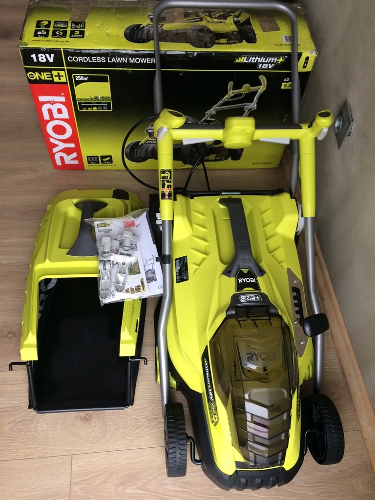 Ryobi one+ store 18v rlm18x36250