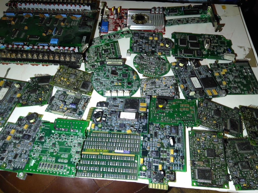 Złom Komputerowy na odzysk elektryka przemysłowa
