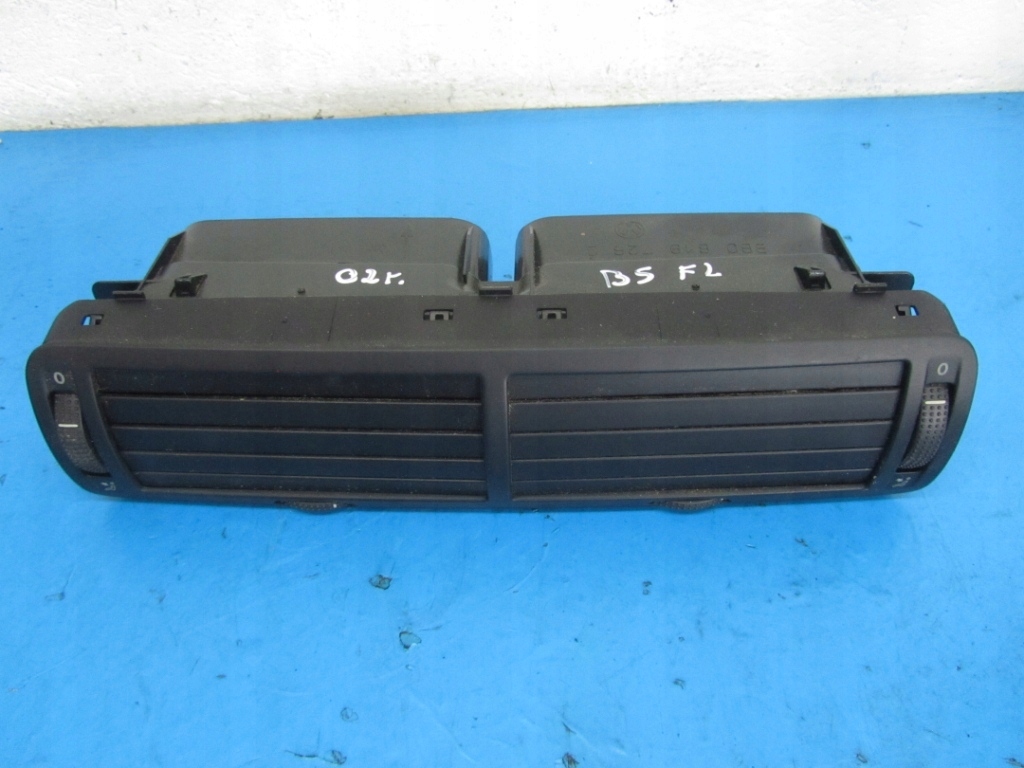 KRATKA NAWIEWU ŚRODKOWA VW PASSAT B5 FL LIFT 02r.