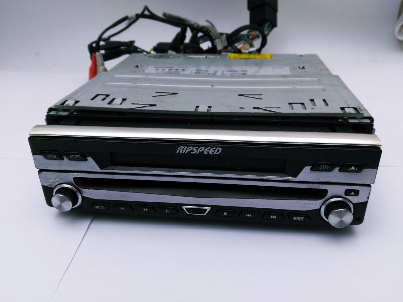 RADIO SAMOCHODOWE RIPSPEED DV720