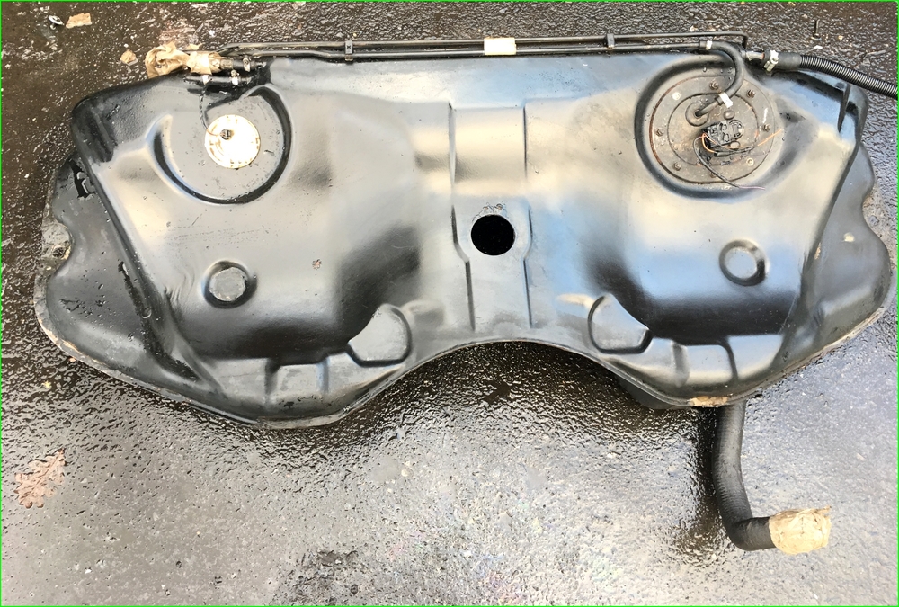 ZBIORNIK PALIWA BAK BMW E38 DIESEL 730d SZCZELNY