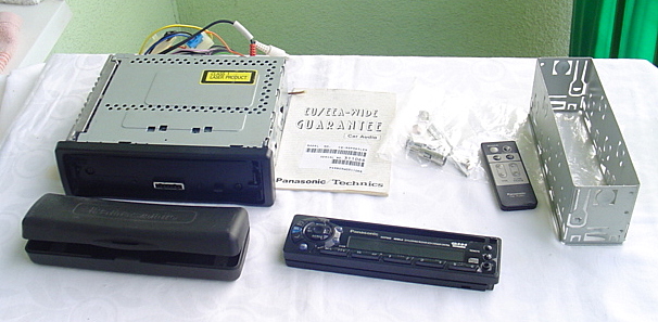 Radio Panasonic CQ - RDP 965 LEN.