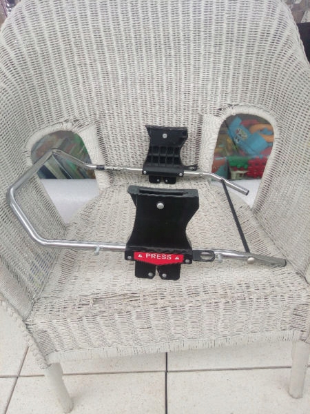 adapter do wózka Emmaljunga fotelika Romer