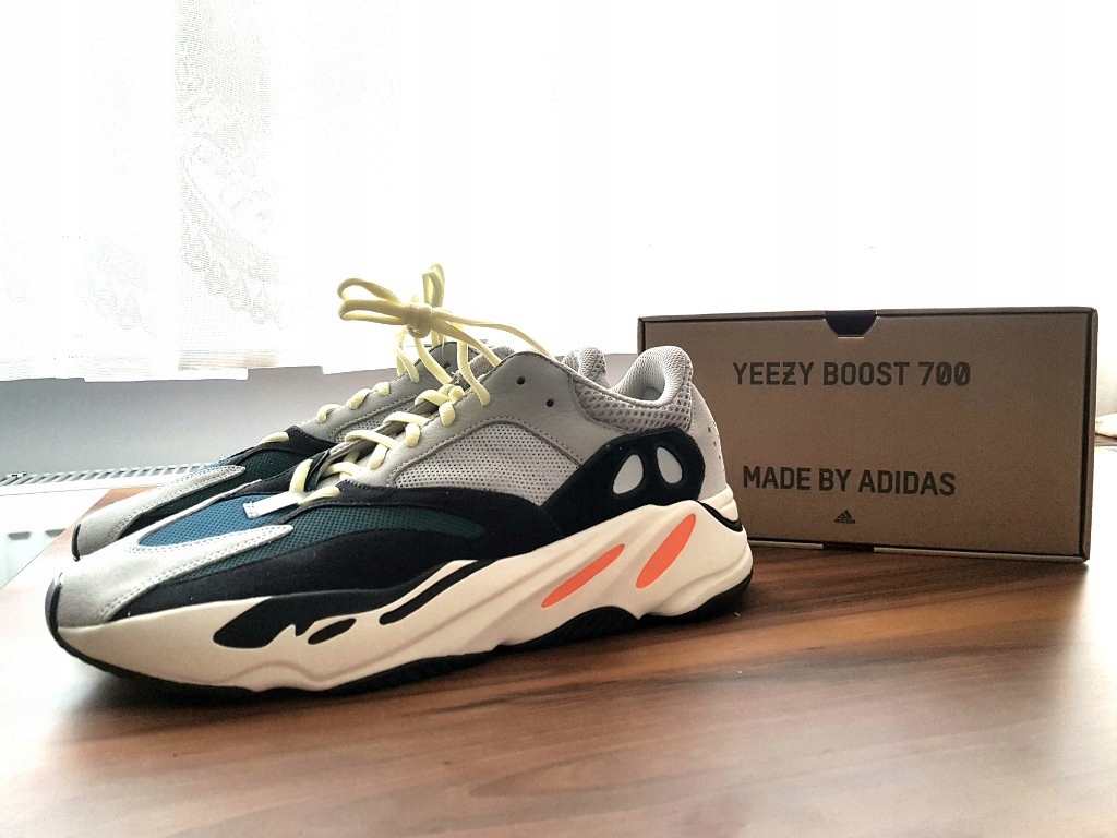 yeezy 700 47