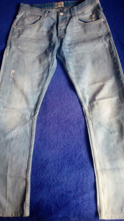 Spodnie jeans Zara 44
