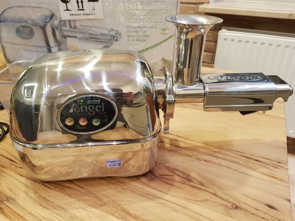 Wyciskarka Angel 8500S stan BDB jak NOWA