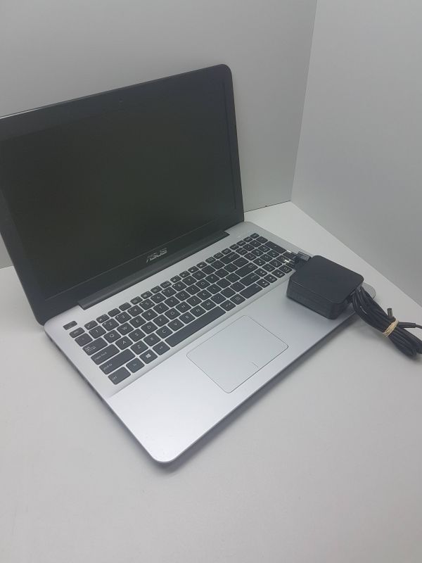 ASUS X555JL I5 5200U NV 920M 1TB 4GB