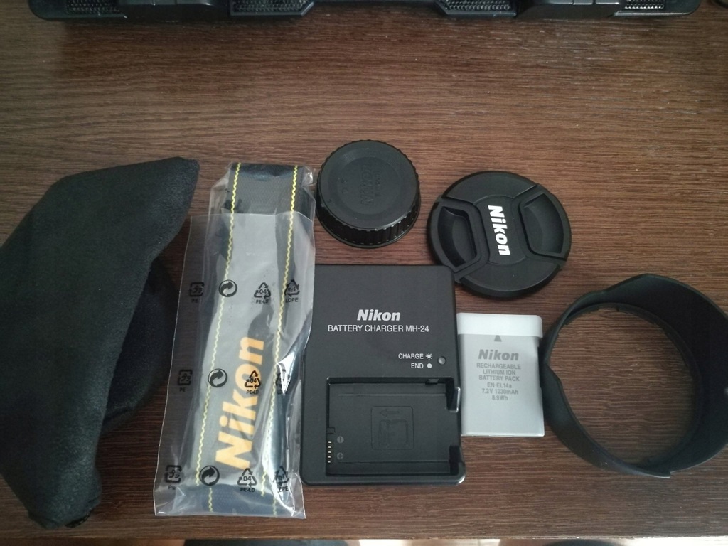 Nikon D3300, 3400, 5300, 5500...akumulator, ład