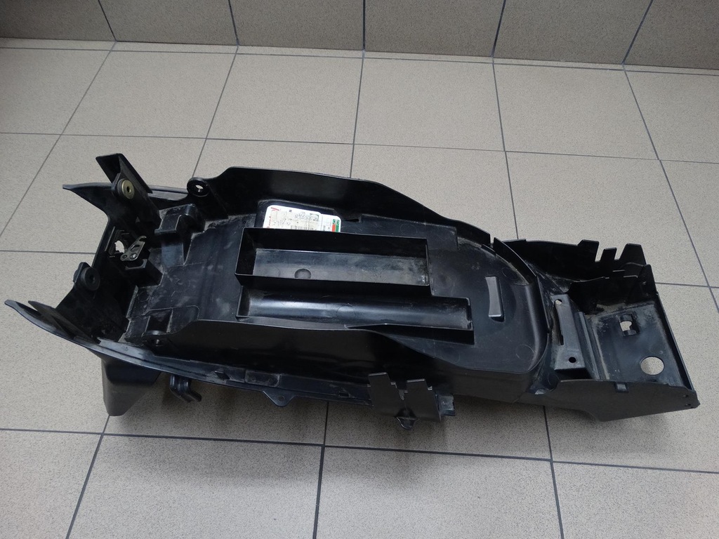 HONDA CBR 600 F4i SPORT WYPEŁNIENIE TYŁ NADKOLE 7061655566