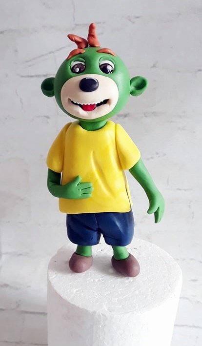 Treflik figurka z masy cukrowej na tort