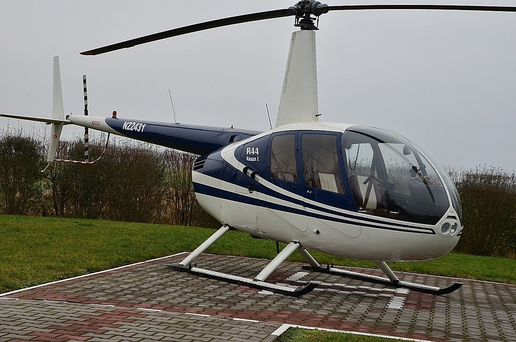 Helikopter ROBINSON R44 Raven 1 6.0 230KM
