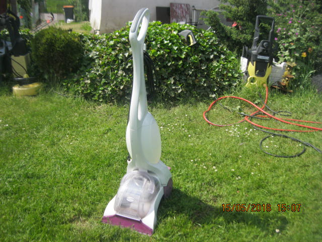 ODKURZACZ WODNY AQUA LASER VC 9387 700 W