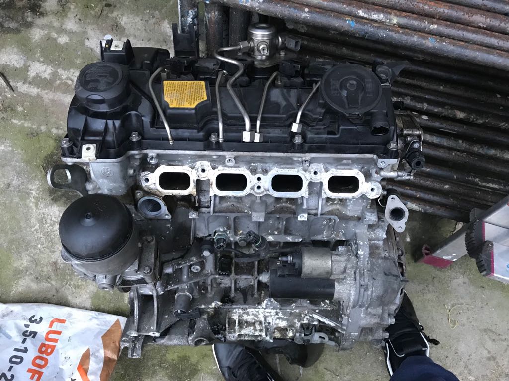 Silnik BMW  116i 1.6 benzyna (kod: N43B16A) Słupek