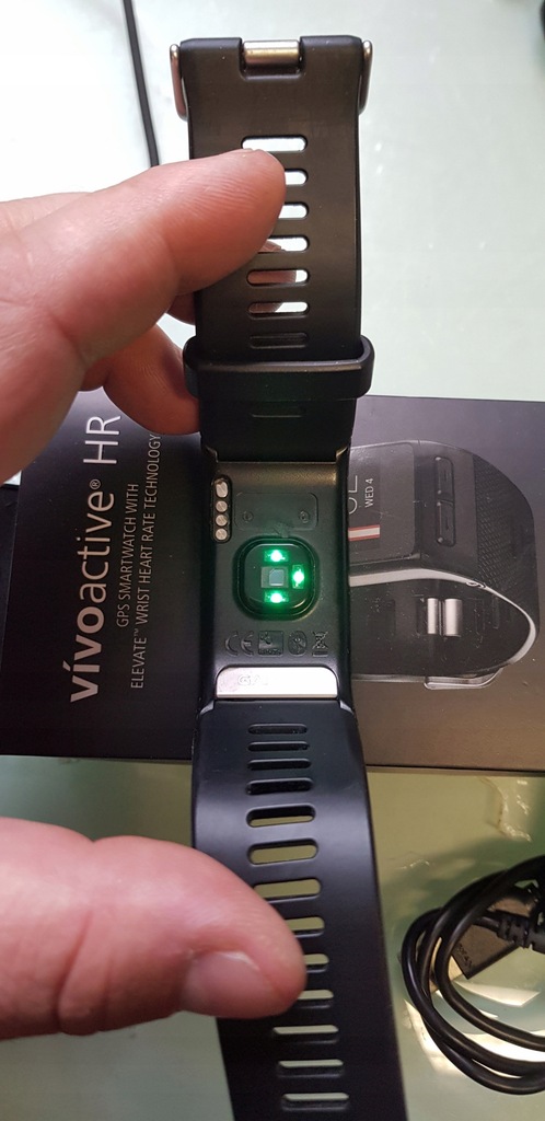 vivoactive hr xl