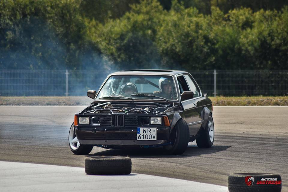 Bmw e21 drift