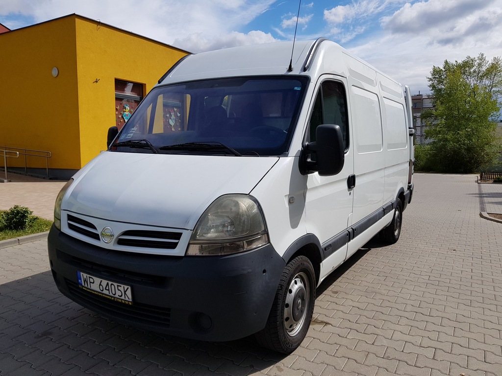 Sprzedam samochód dostawczy Nissan Interstar 2004