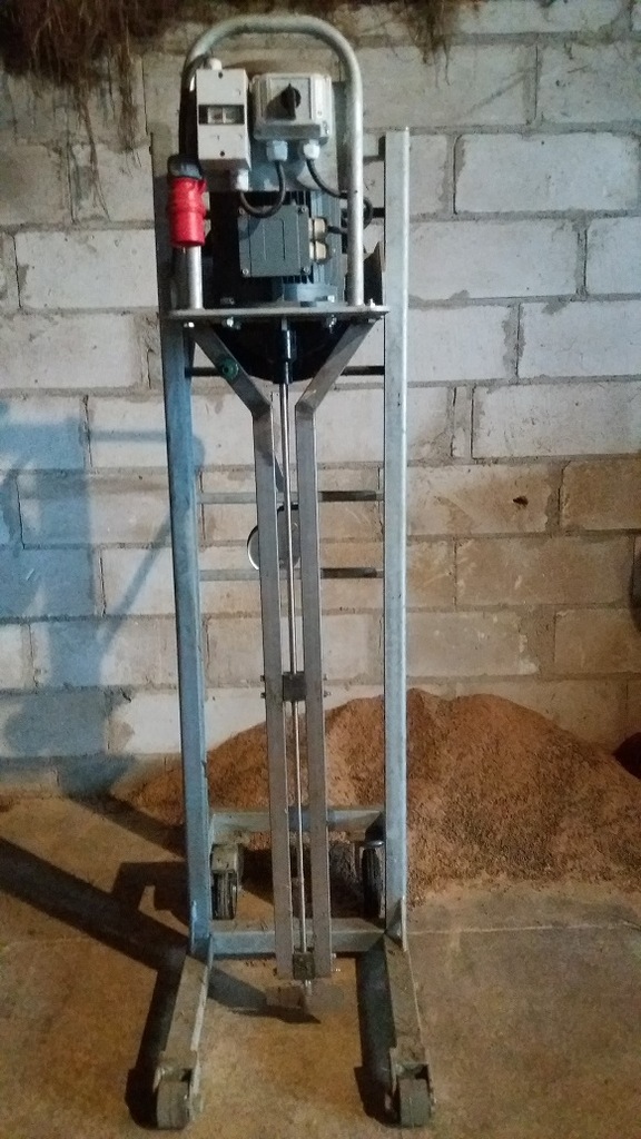 Mieszadło do gnojowicy podrusztowe 7,5 kW