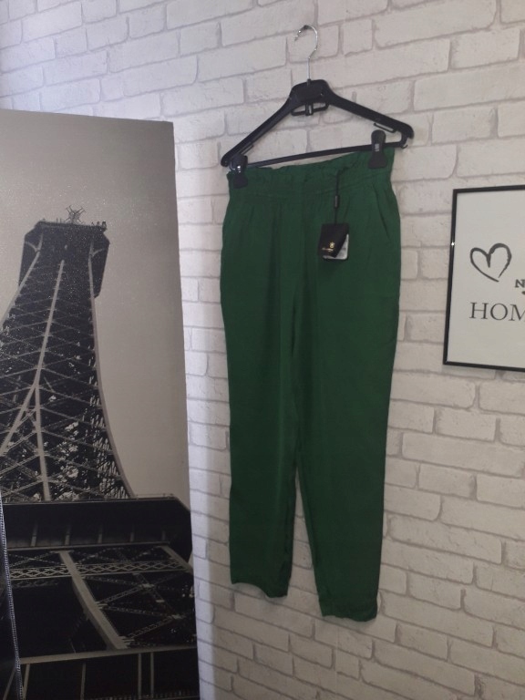 Massimo Dutti spodnie na gumie m zielone
