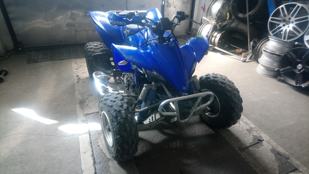 quad YAMAHA raptor 1300