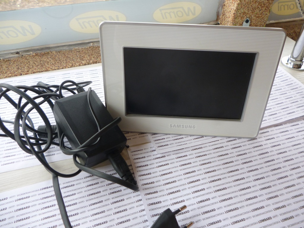 CYFROWA RAMKA SAMSUNG SPF-72H ~~!!2043