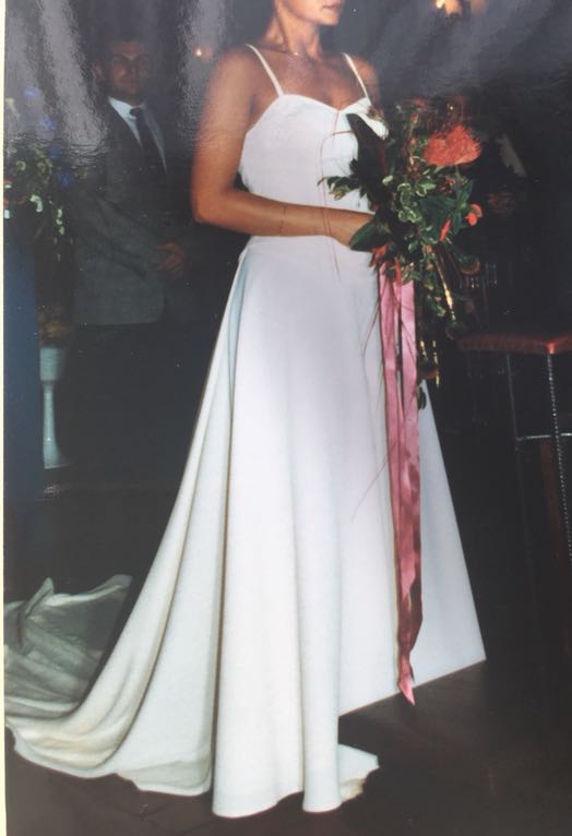Suknia ślubna z bardzo długim trenem, wzrost 160cm
