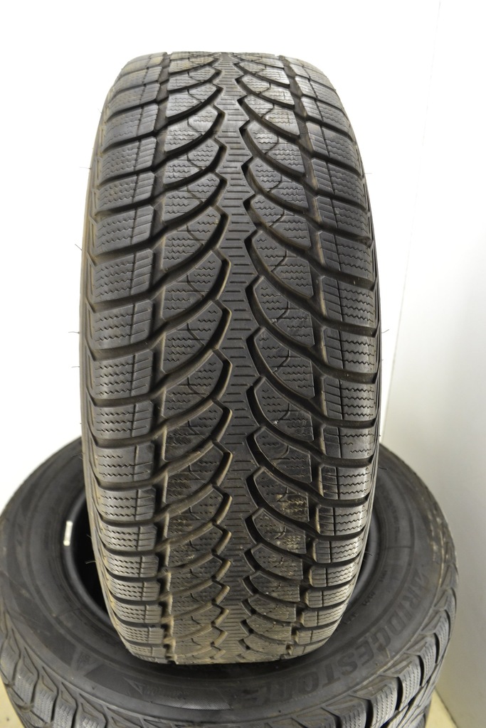 BRIDGESTONE BLIZZAK LM-32 205/60R16 '14 (12507) - 7011710985 ...