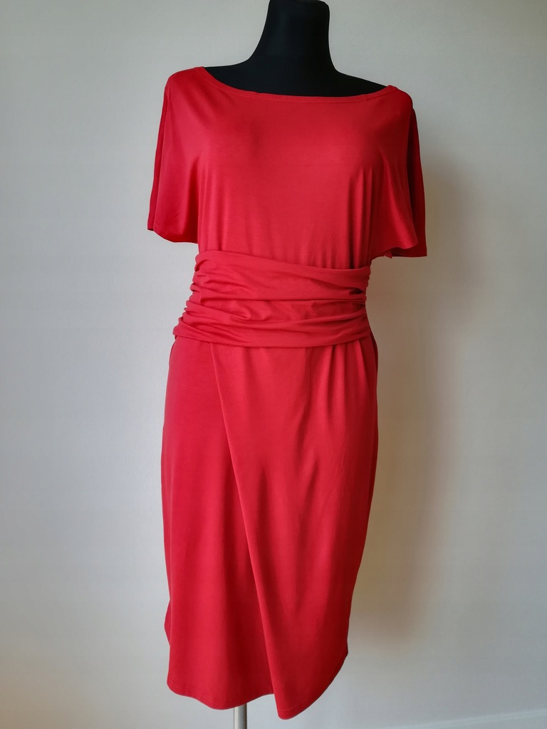 AGNIESZKA ŚWIĄTEK czerwona sukienka NOWA 38 M