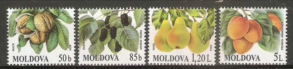 && Mołdawia Mi 669-72 - owoce