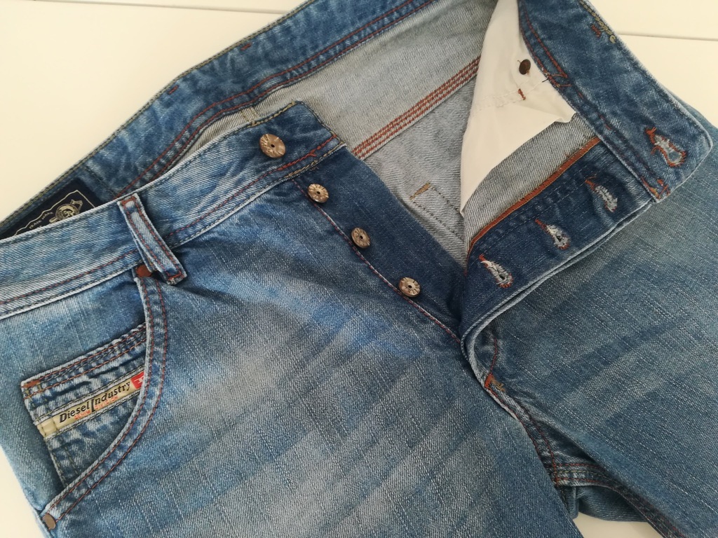 DIESEL_ rewelacyjne spodenki jeans ,pas.86