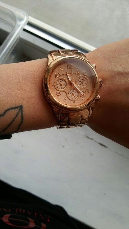 michael kors mk 1038 price