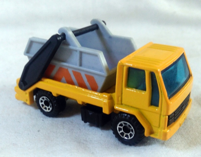 matchbox ford cargo skip truck 1986