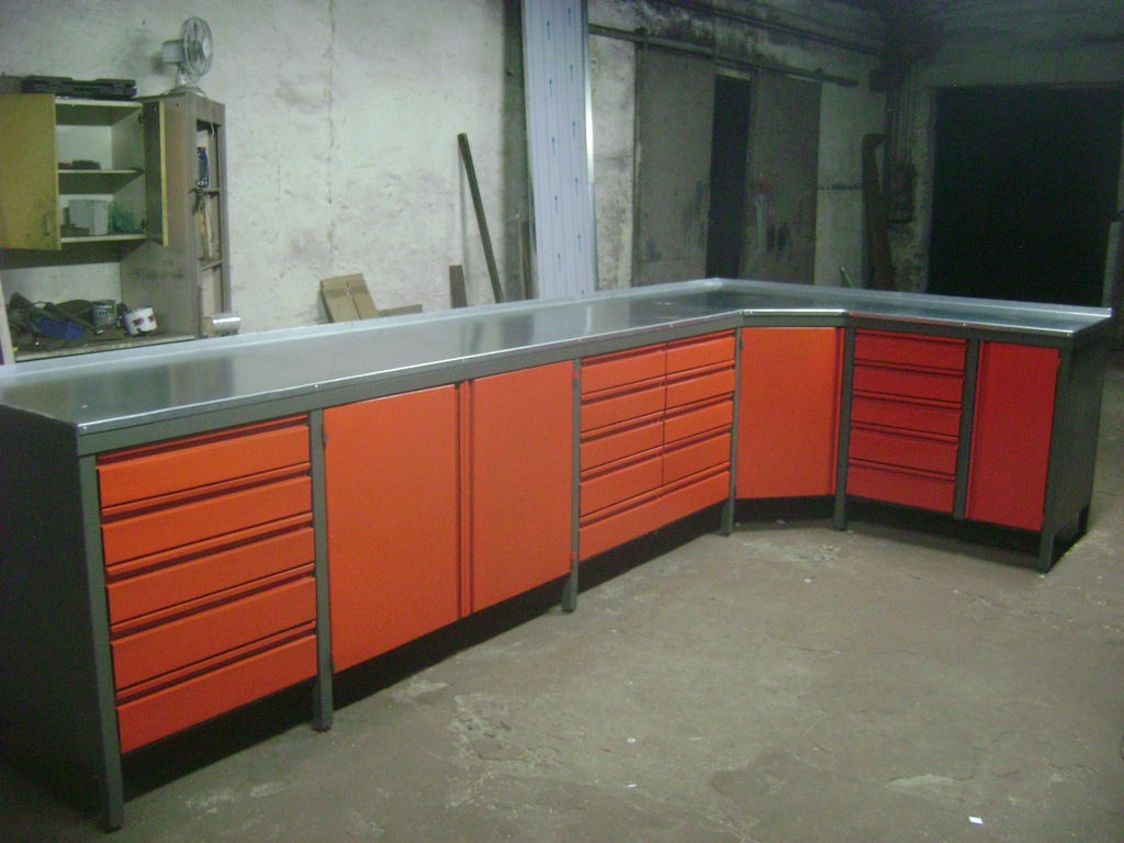 Stół warsztatowy narożny 400x190cm