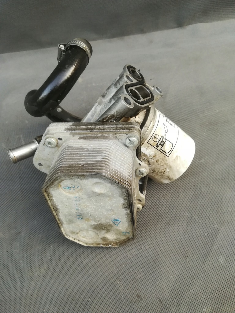 CUSTOM 2.2 PODSTAWA FILTRA OLEJU CHŁODNICZKA 15R