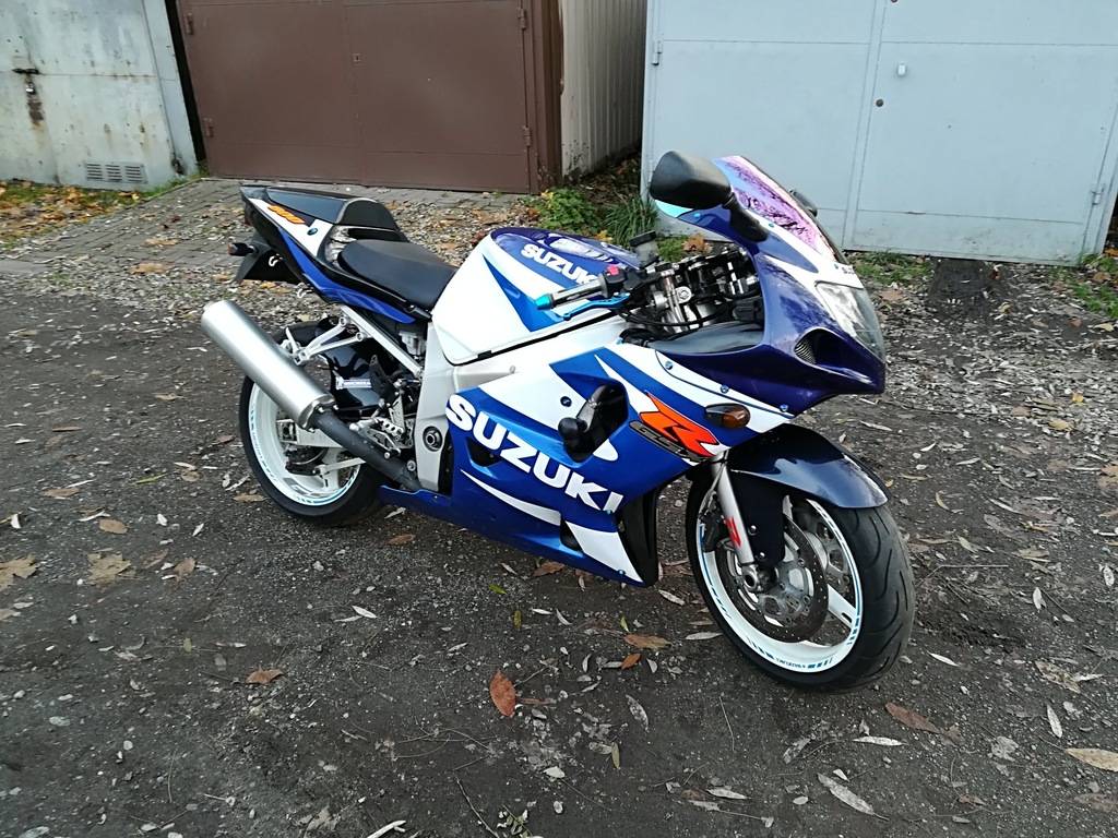 Suzuki gsxr 600 k1