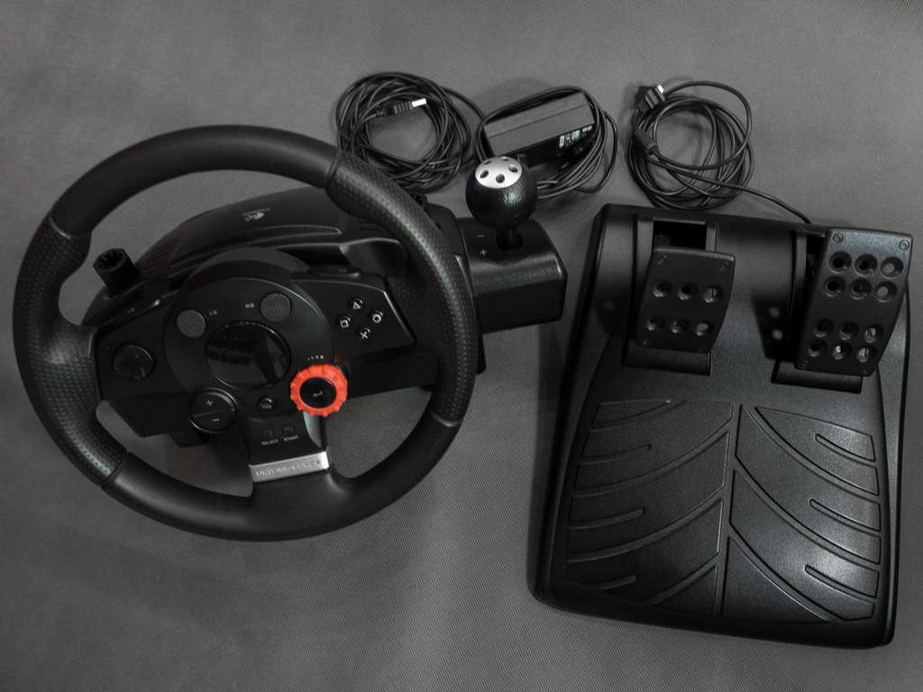 Logitech gt. Лоджитек руль Driving Force gt. Logitech Driving Force gt 900. Игровой руль Logitech Driving Force gt 900. Logitech Driving Force gt педали.