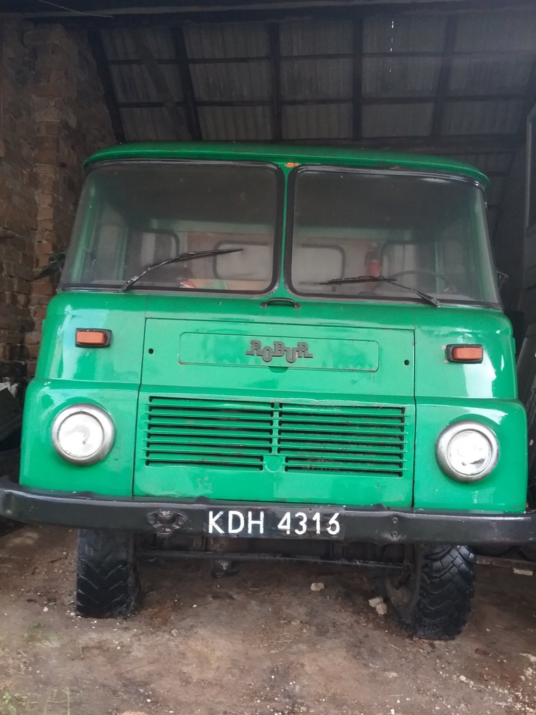 Samochod O Masie 1200 Kg Jedzie Ze Stala SAMOCHÓD CIĘŻAROWY ROBUR - 7331300744 - oficjalne archiwum Allegro